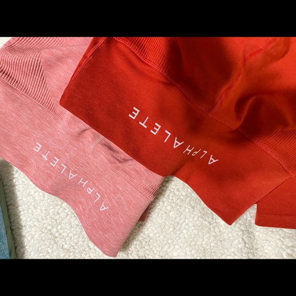 Alphalete M red halo leggings - Picture 2 of 3